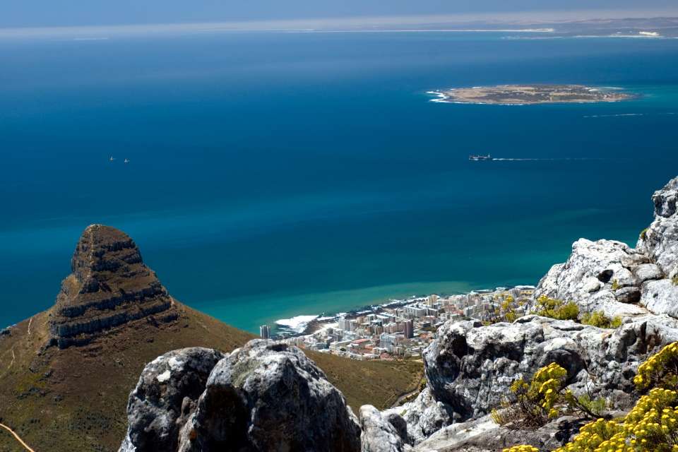 Robben Island: Who owns Robben Island?